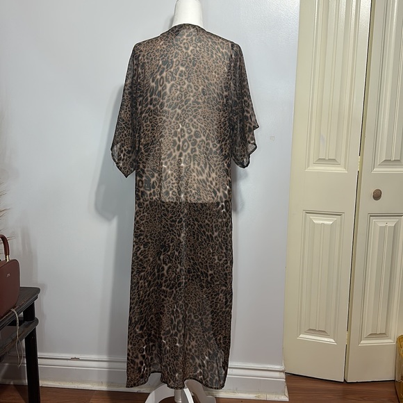 STEVE MADDEN LEOPARD LONG CARDIGAN BEACH COVER UP - Picture 5 of 6